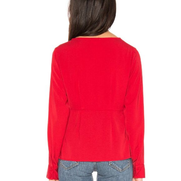 NWOT superdown Rita Tie Front Top in red size small - Picture 3 of 5